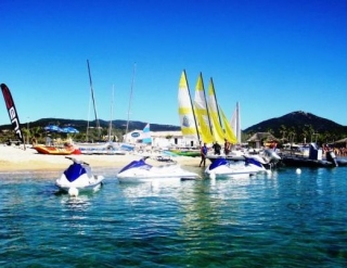  Centro de deportes acuáticos Riviera Water Sports 